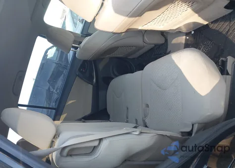 2012 Toyota Rav4 Base V6 z USA, uszkodzony, nr VIN JTMBK4DV5C5108671